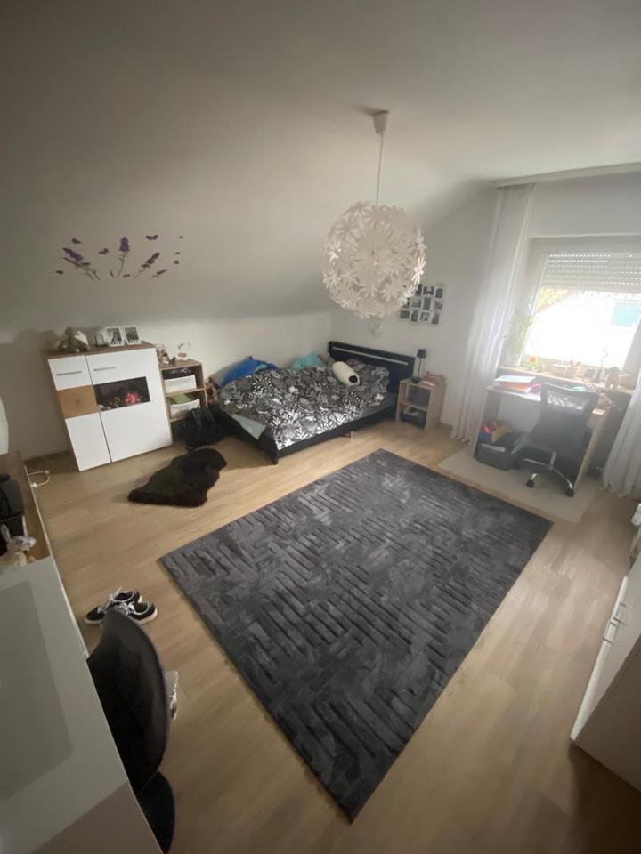 Thumbnail-3-Zimmer-Wohnung in ruhiger Lage in Bischmisheim zu vermieten