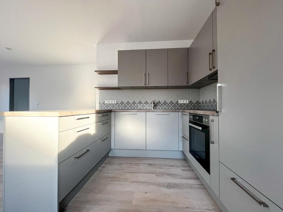 Thumbnail-Moderne 3-Zimmerwohnung mit Balkon zu vermieten!