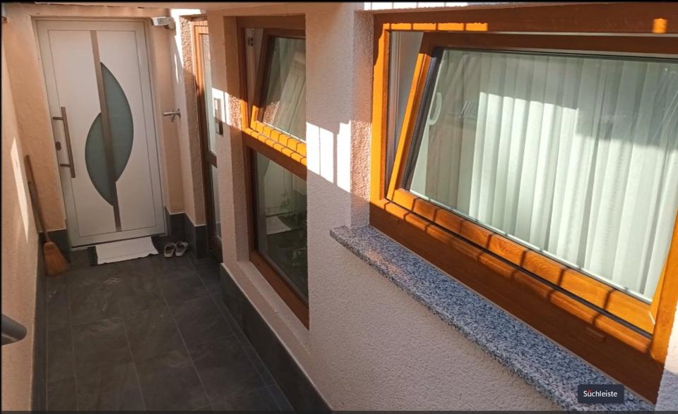 Thumbnail-Souterrainwohnung 3 ZKDB - 94 m²