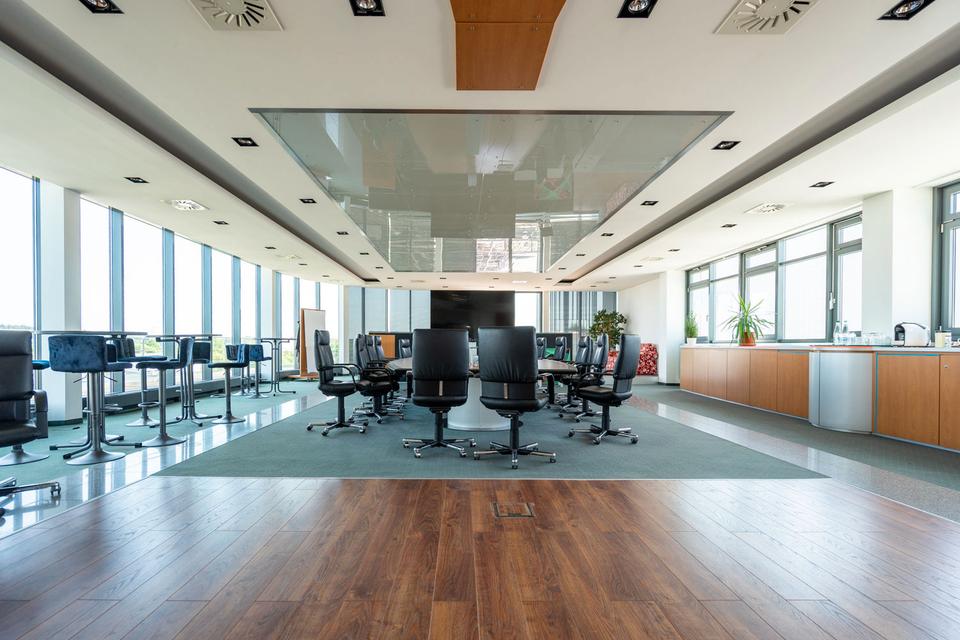 Thumbnail-Exklusive Büroetage mit Terrasse – Modernes Arbeitsumfeld in Top-Lage