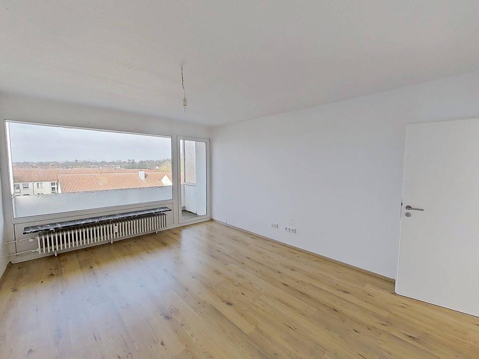 Thumbnail-Gut geschnittene 3-Zimmer-Wohnung mit BALKON und modernem Wannenbad