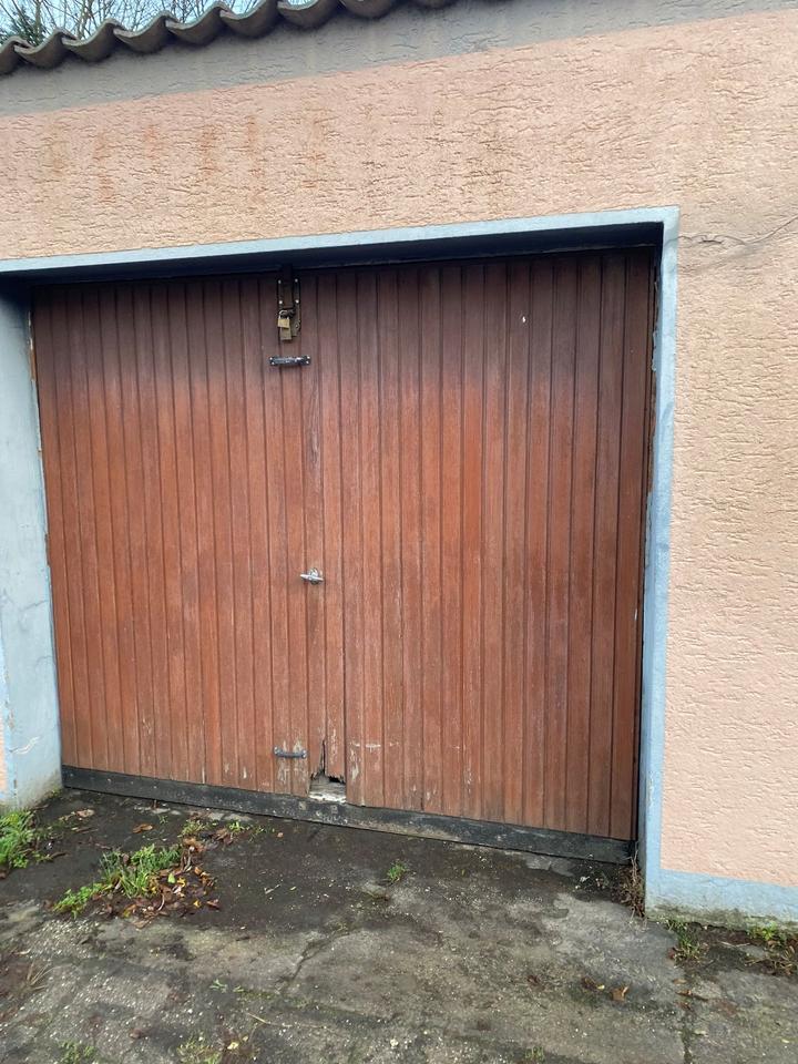 Thumbnail-Garage in Witten links neben Haus Wasserstr.8 zu vermieten