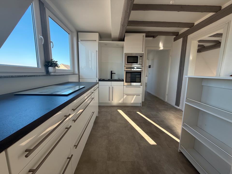 Thumbnail-Helle 2-Zimmer-altbau-Wohnung mit EBK in Hennef