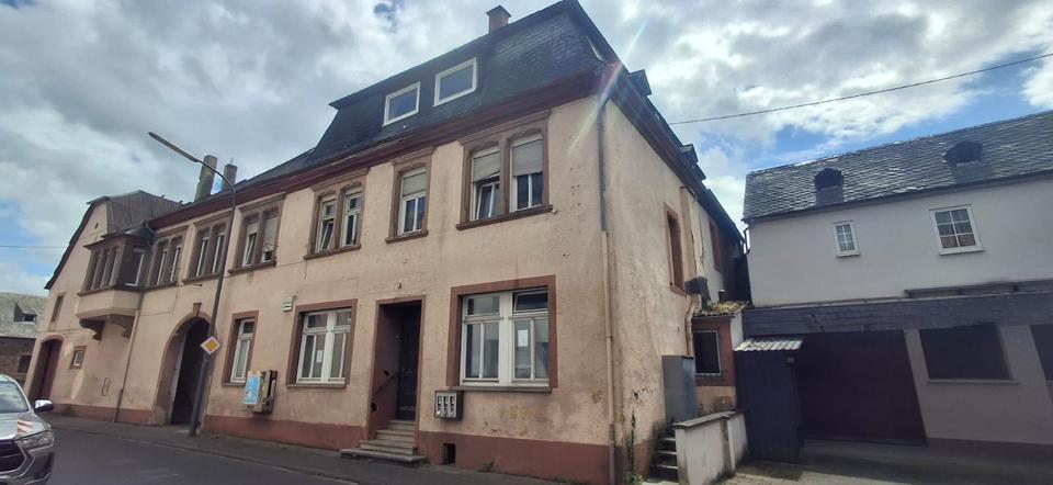 Thumbnail-Zweifamilienhaus in Osann Monzel