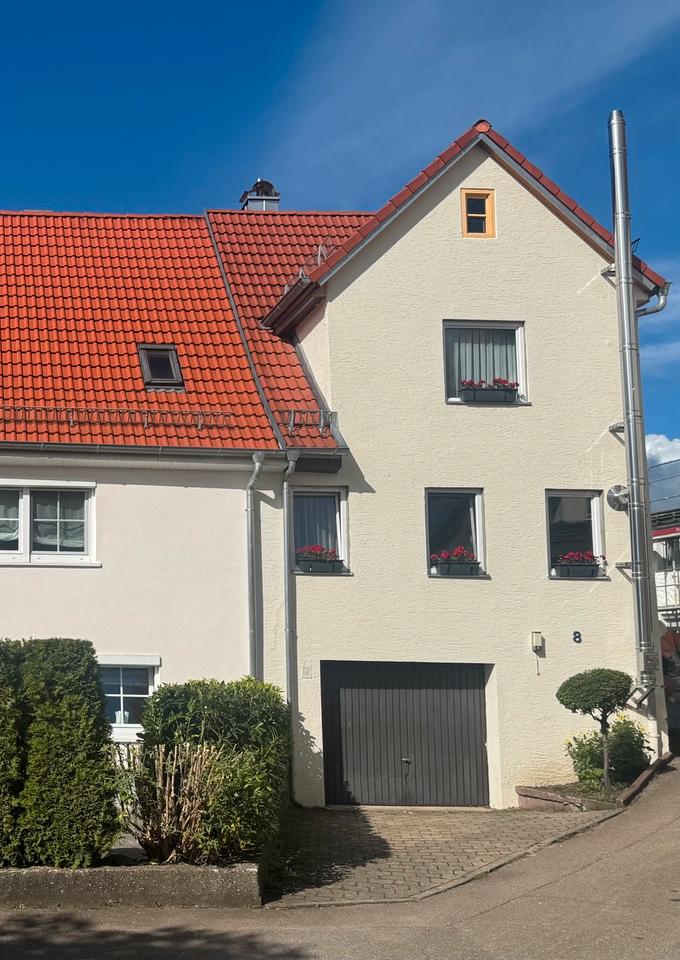 Thumbnail-Vermiete Haus mit Garten