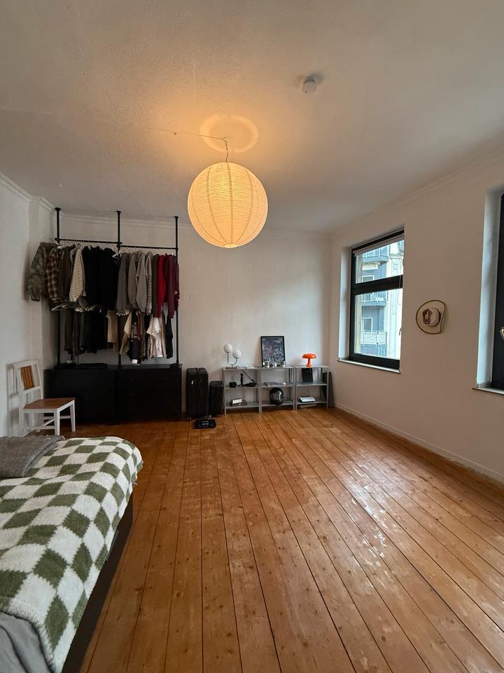 Thumbnail-60 m² Altbauwohnung mit hohen Decken in Dortmund
