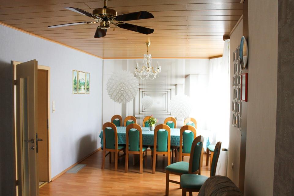 Thumbnail-Einfamilienhaus mit großem Anwesen und Scheune