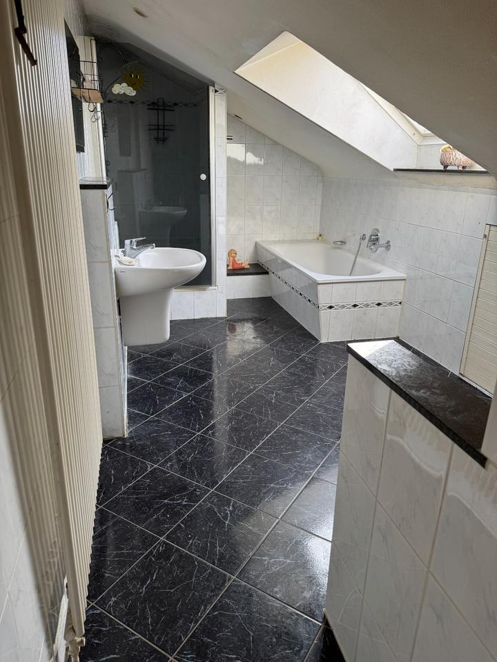 Thumbnail-Vierzimmer in Bielefeld Heepen zu vermieten