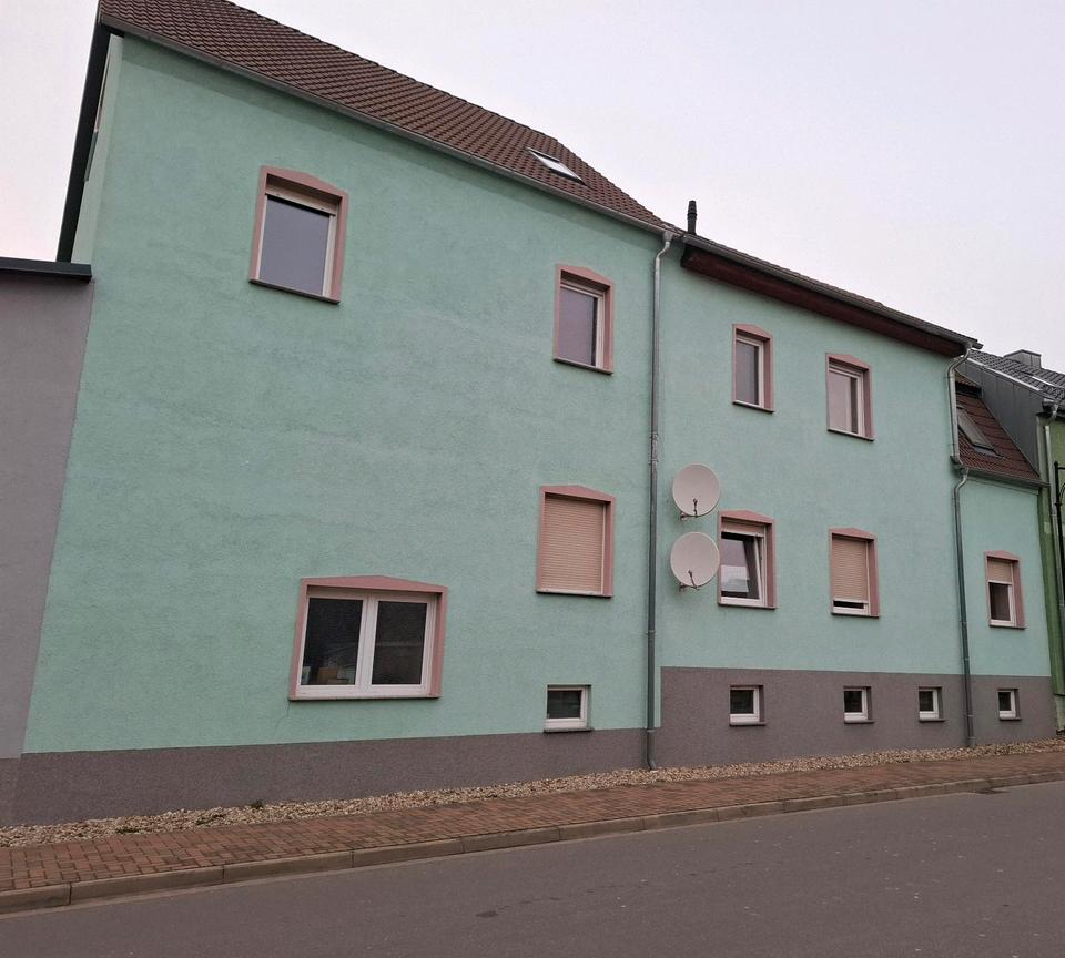 Thumbnail-2 Raumwohnung in ruhiger Wohnlage in Gräfenhainichen zu vermieten