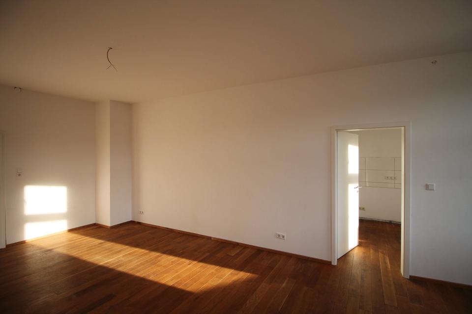 Thumbnail-Großzügige und helle 3-Zimmer-Wohnung mit Ausblick in Unterbarmen