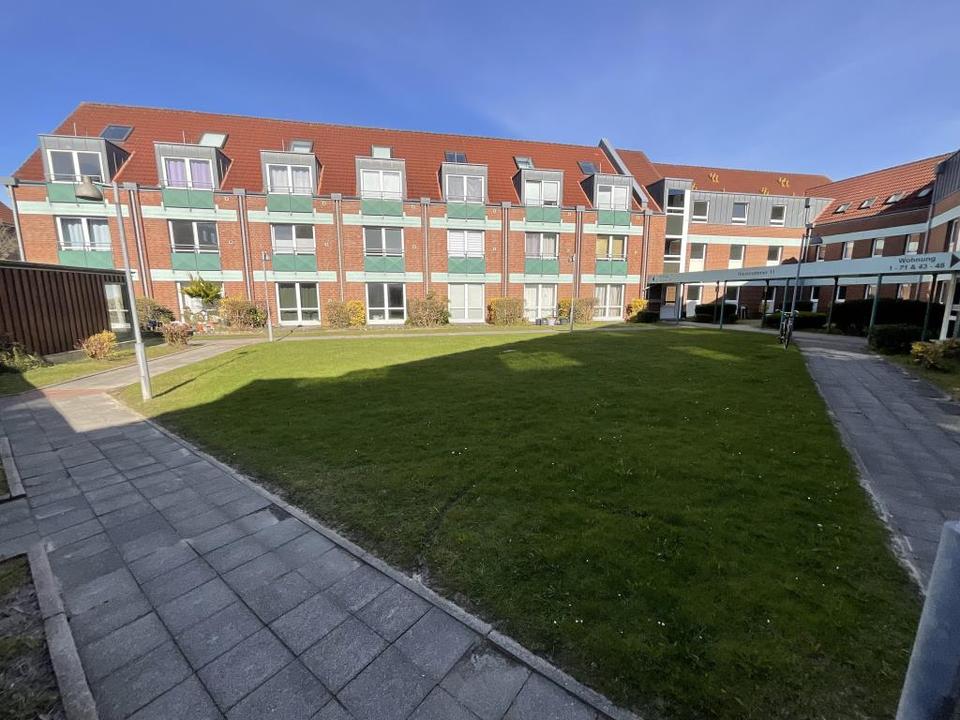 Thumbnail-Renovierte 1- ZKB-Wohnung mit kleiner Terrasse in Fachhochschul-, und Klinikumnähe zu vermieten!