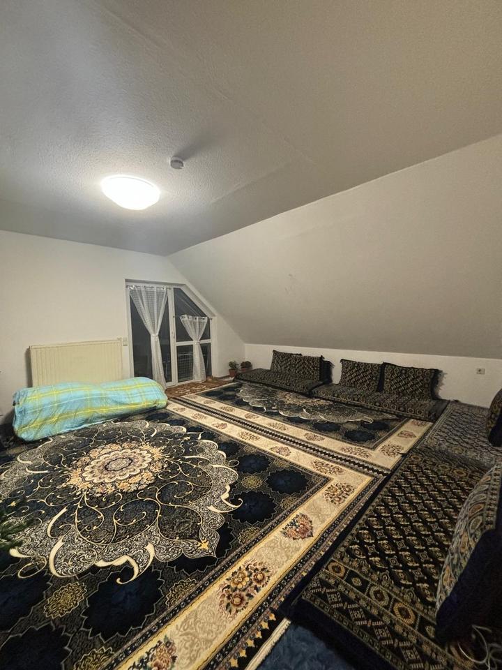 Thumbnail-Großzügige 4-Zimmer-Wohnung in Niederwerrn