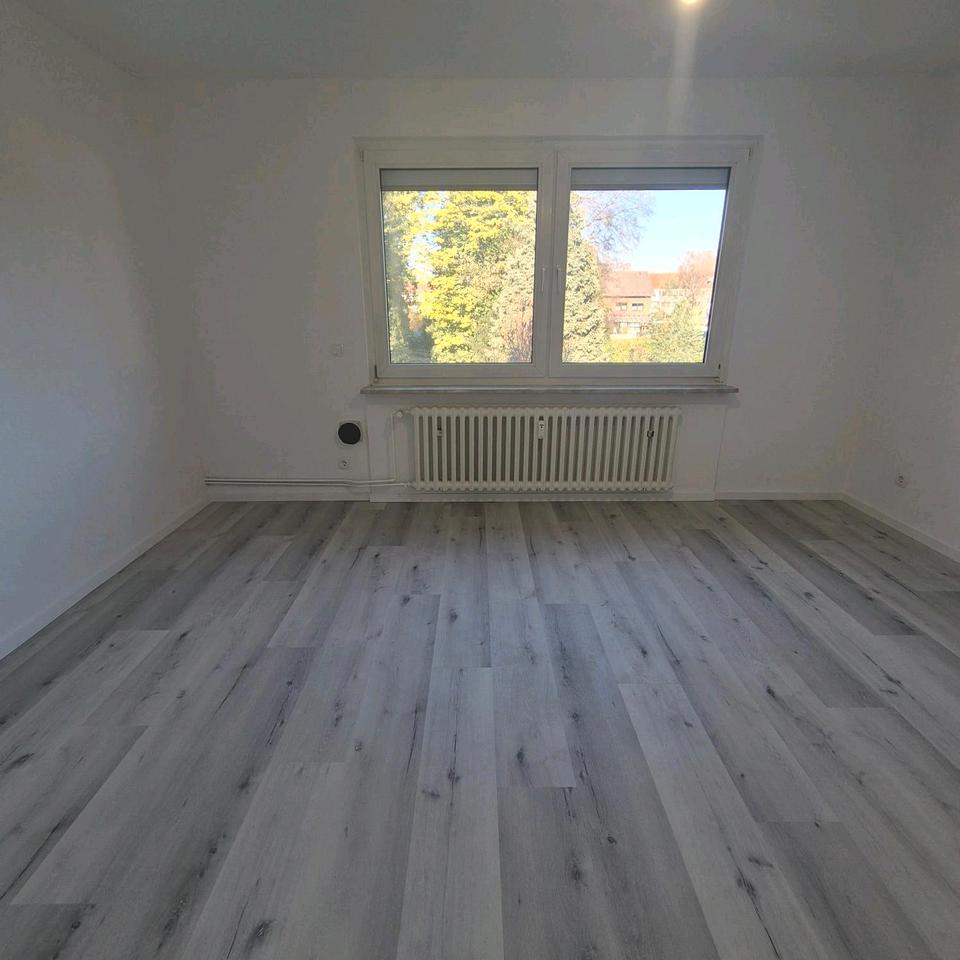 Thumbnail-WohnungErdgeschoss,3,5 zimmer in Duisburg Neuenkamp zu ver