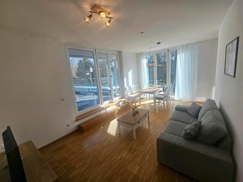 Thumbnail-2-Zi-Wohnung-Westpark,befristet ,möbliert, Dachterrasse,ab sofort