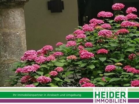 Thumbnail-Großzügige Altstadtwohnung mit besonderem Flair