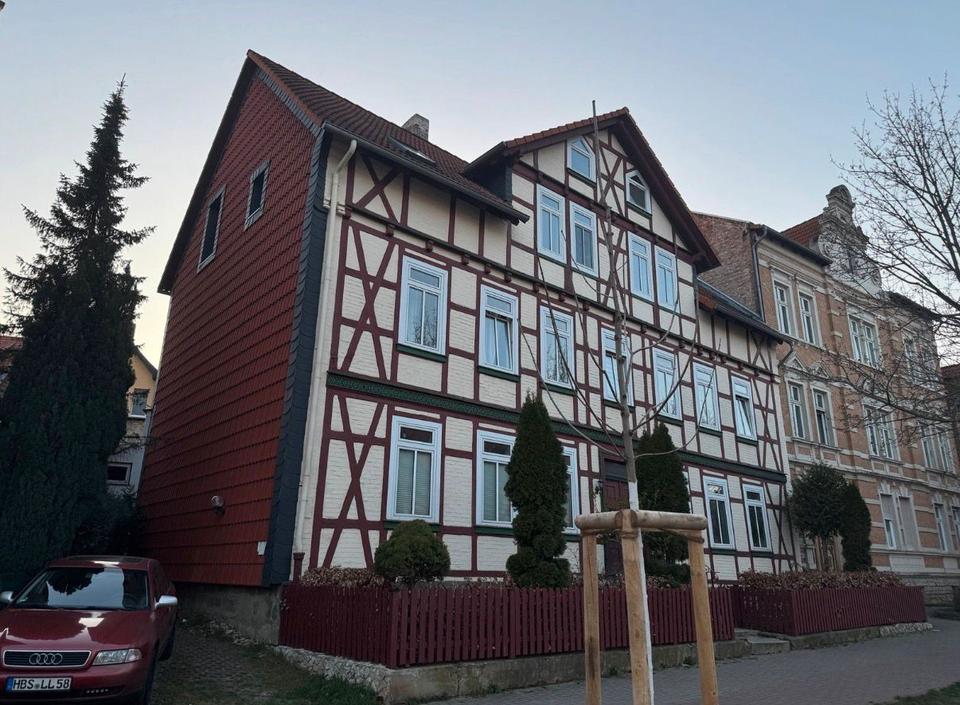 Thumbnail-Mehrfamilienhaus mit Entwicklungspotenzial | 5 WE