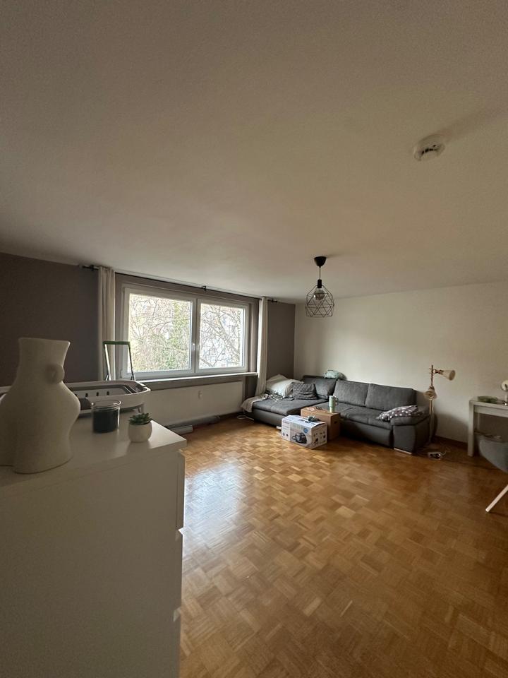 Thumbnail-Helle 1-Zimmer-Wohnung mit Balkon in idealer Lage