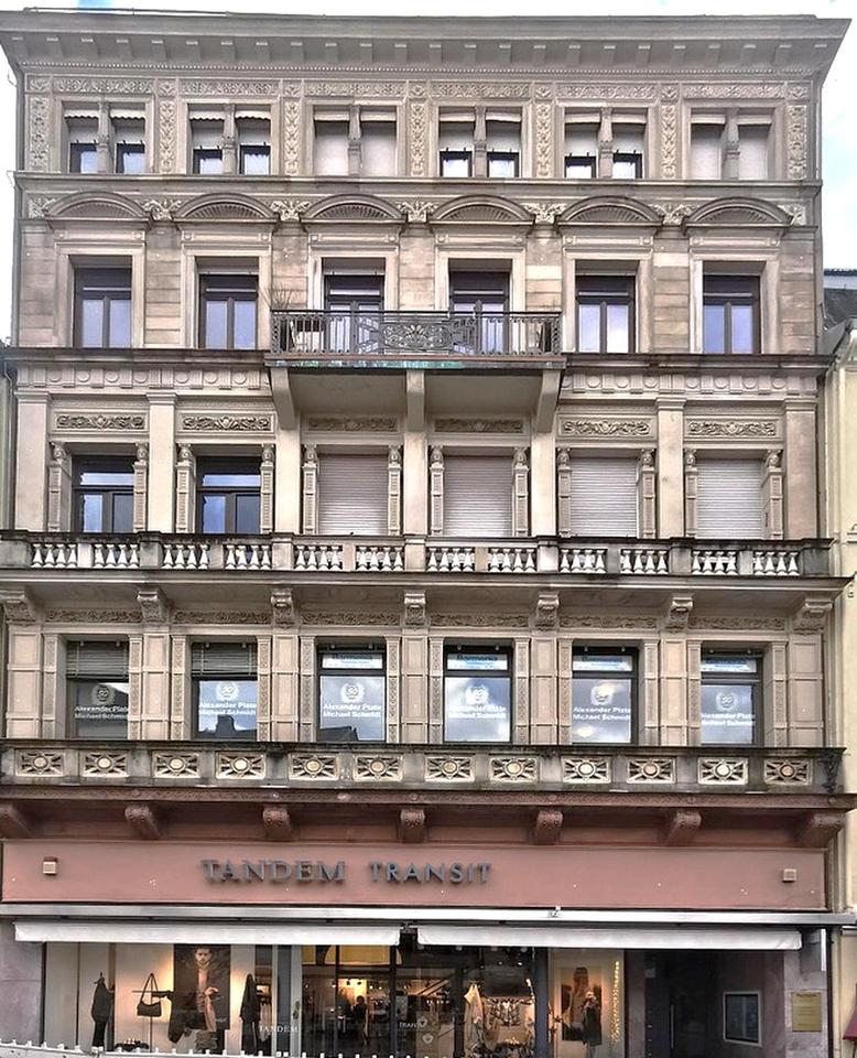 Thumbnail-Stillvolle,renovierte Altbauwohnung im Herzen von Baden-Baden