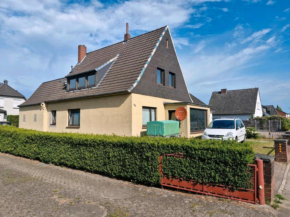 Thumbnail-Zweifamilienhaus in Delmenhorst zu verkaufen