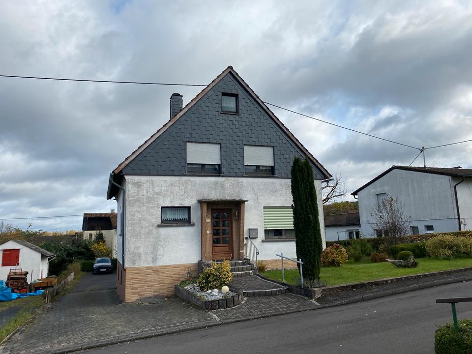 Thumbnail-Einfamilienhaus zu verkaufen in Gehlert VB 179000Euro