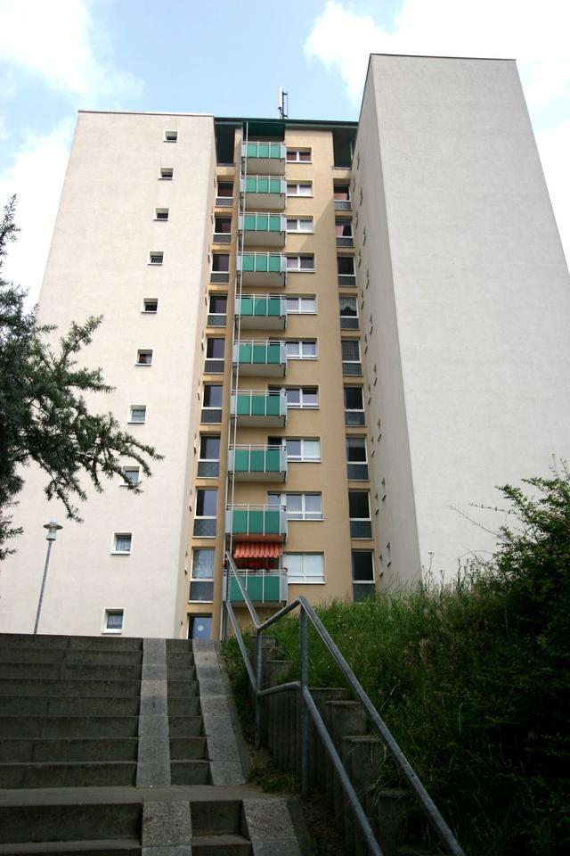 Thumbnail-Attraktive 2-Zimmer-Wohnung im 2. Stock mit Balkon und viel Licht