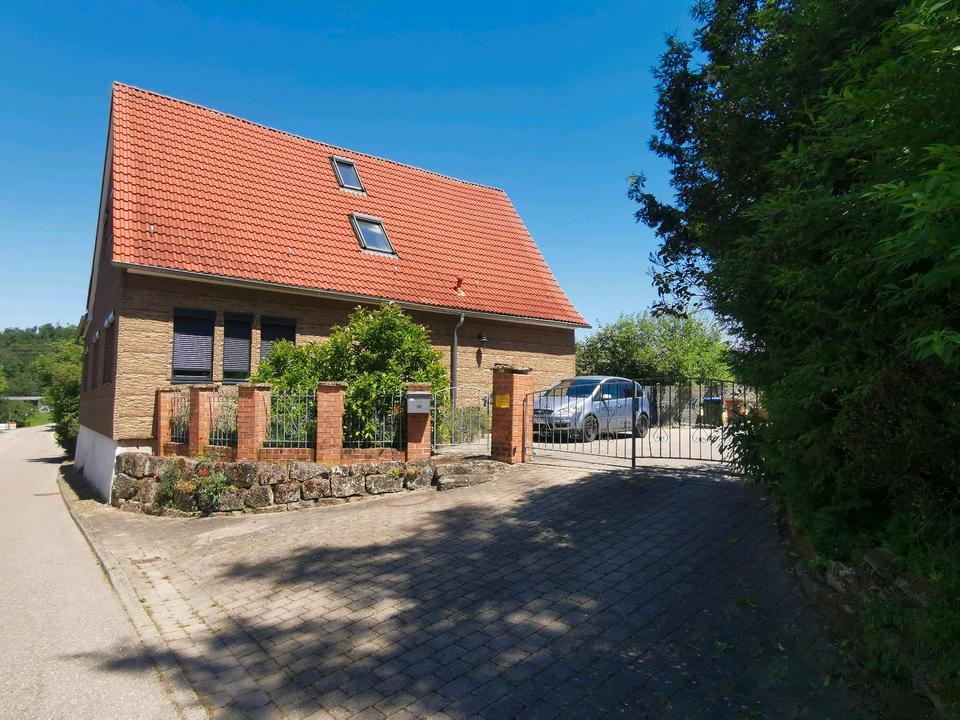 Thumbnail-Großzügiges Einfamilienhaus