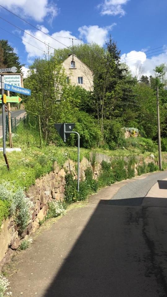 Thumbnail-Traumgrundstück mit einem Einfamilienhaus