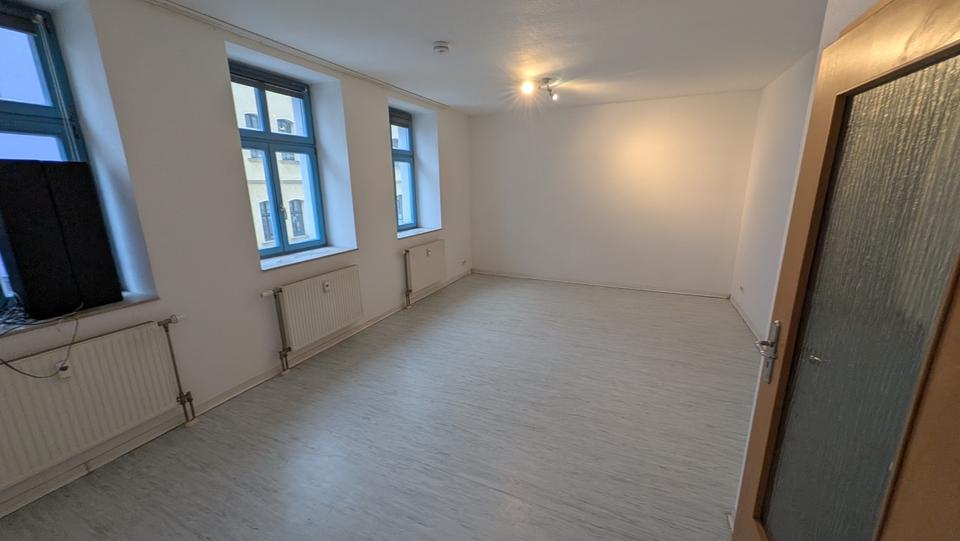 Thumbnail-Helle 2-Zimmer Wohnung zur Miete in der Thiemstraße