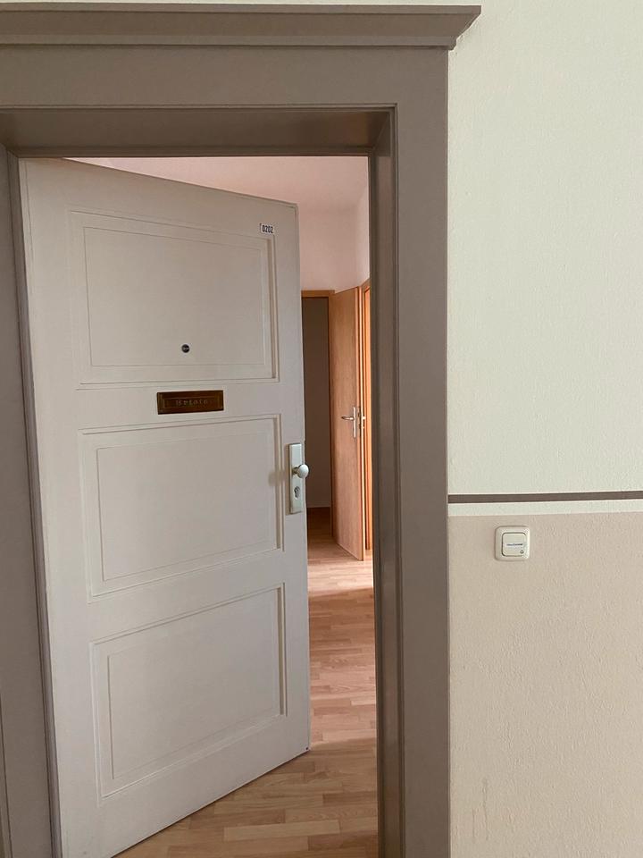 Thumbnail-2-Zimmer-Wohnung in Löbtau