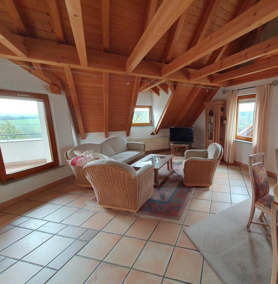 Thumbnail-Helle 3,5 Zimmer Eigentumswohnung in ruhiger Lage