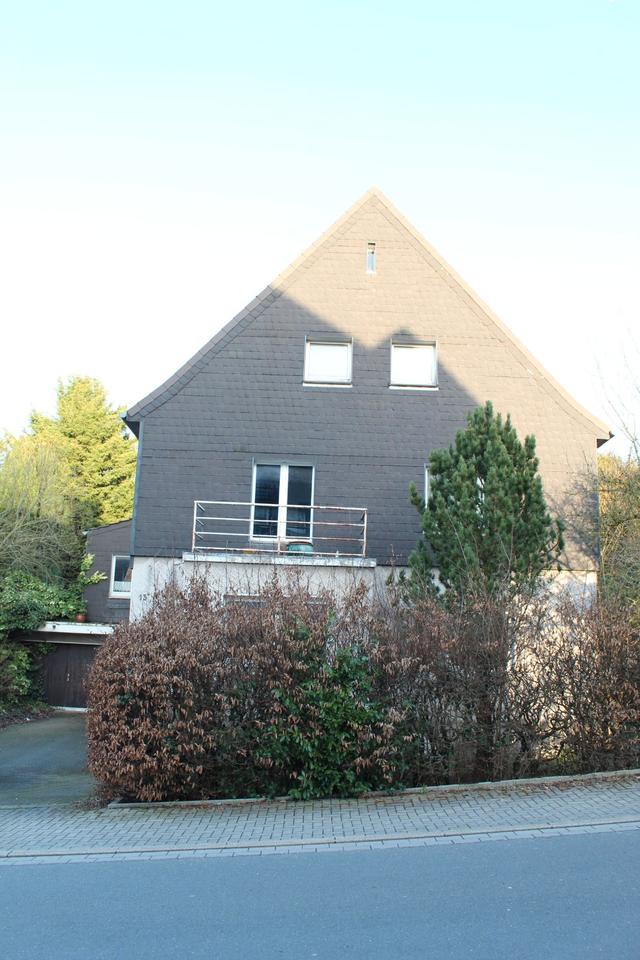 Thumbnail-Dreifamilienhaus Mit Doppelgarage Und Anbau