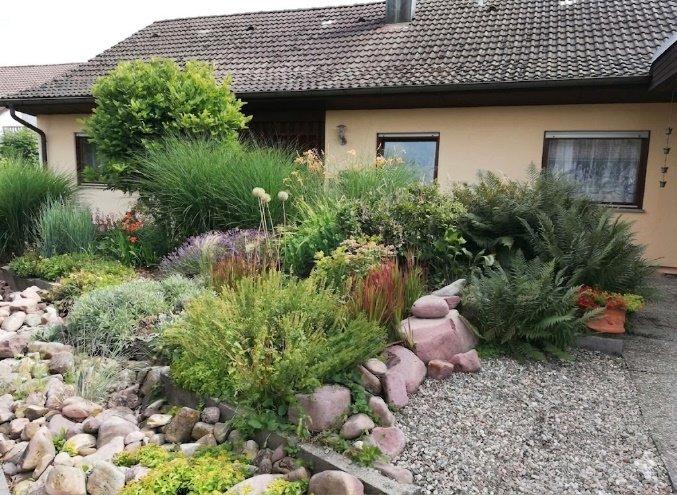 Thumbnail-Haus mit Weitblick und Einliegerwohnung in Gundelsheim-Bachenau