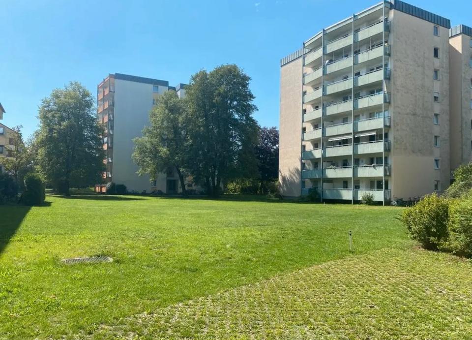 Thumbnail-3 Zimmer Wohnung mit Balkon und TG Stellplatz zum Verkauf