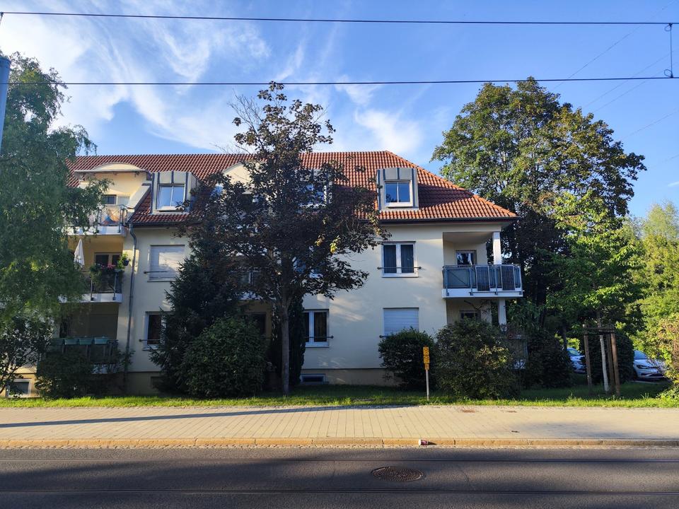 Thumbnail-Top geschnittene 2-Zimmer-Wohnung mit Dachterrasse in Dresden