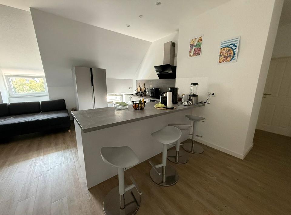 Thumbnail-zentrales WG Zimmer ab 15.05