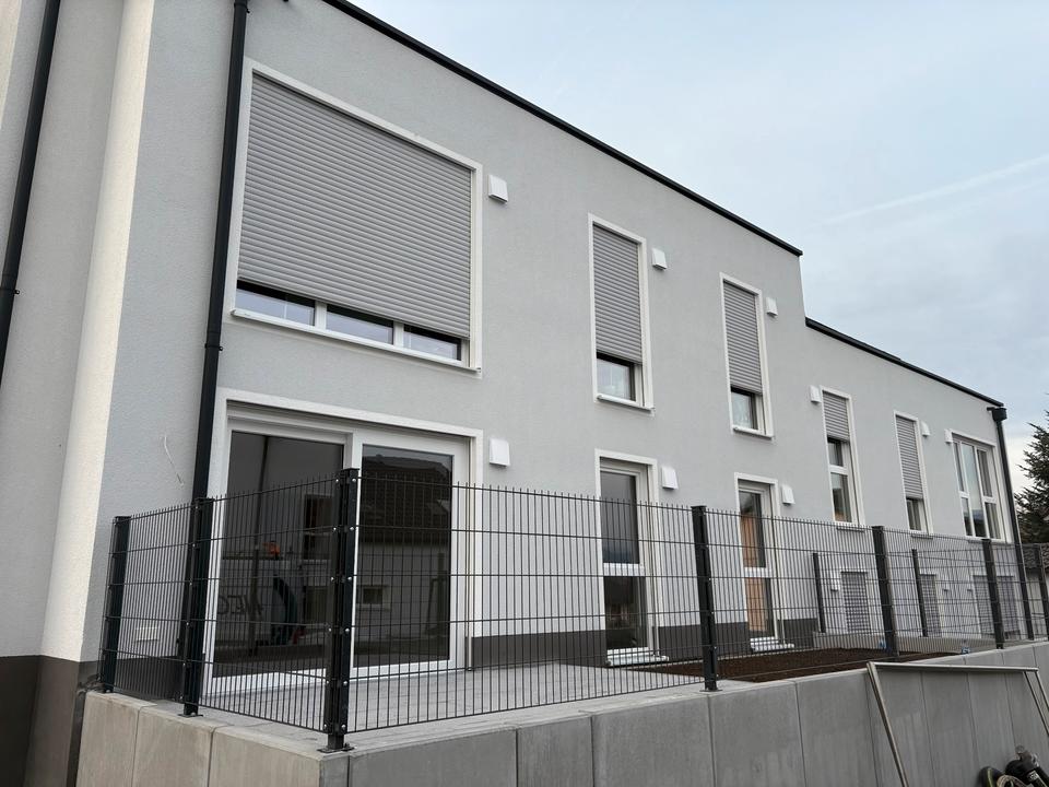 Thumbnail-Sozialwohnung mit 4 Zimmer sofort zu beziehen