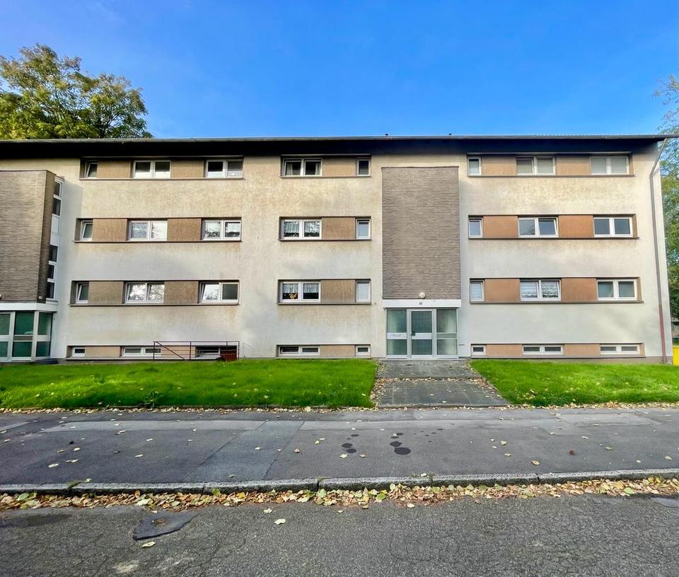 Thumbnail-frisch gestrichene 3 Zimmer Wohnung mit Balkon- ruhige Wohnlage