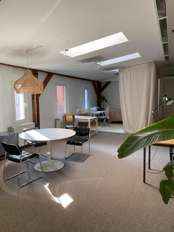 Thumbnail-Büroraum cozy office space in Schöneberg