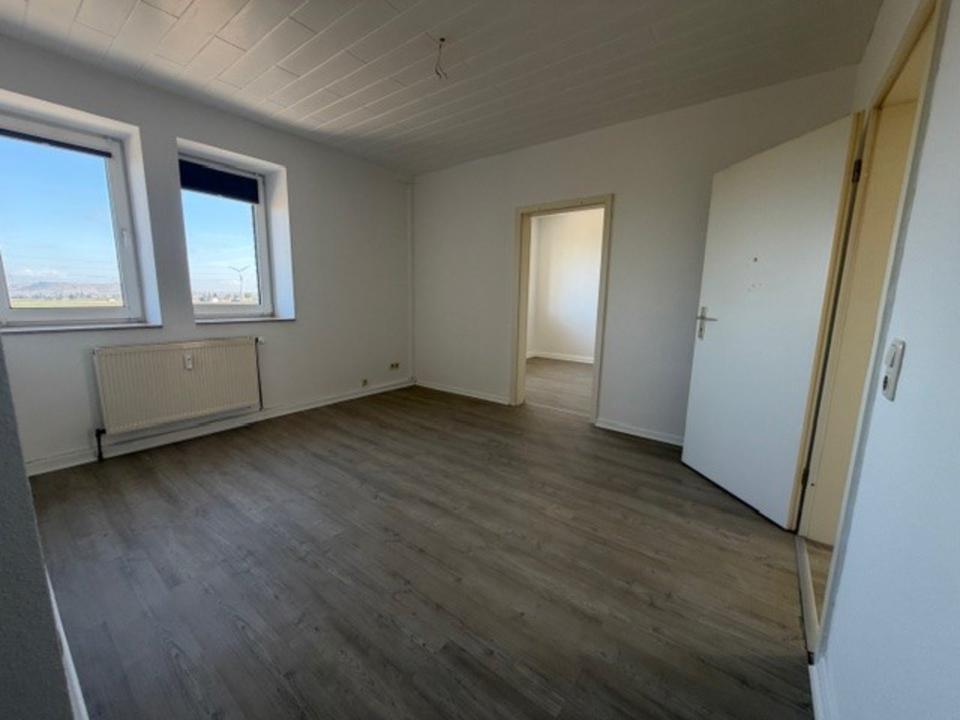 Thumbnail-LICHTDURCHFLUTETE WOHNUNG MIT WEITBLICK