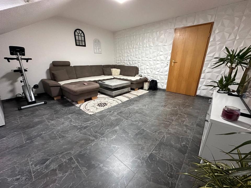 Thumbnail-4 Zimmer Wohnung 900€ kalt in 76703 Gochsheim-Kraichtal