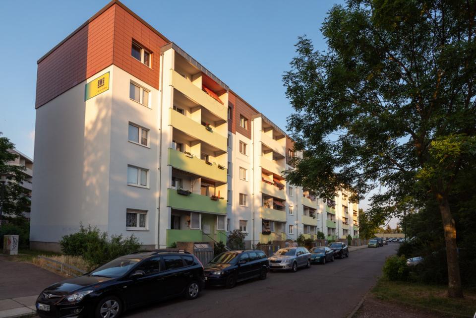 Thumbnail-Blick in den Süden - 3 Zimmer-Wohnung in Halle