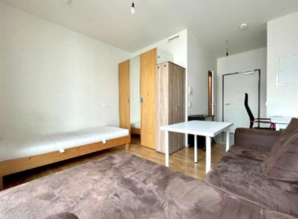 Thumbnail-1-Zimmerapartment direkt bei der S-Bahn Laim