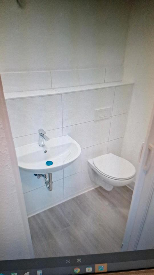 Thumbnail-1 Zimmer Wohnung, vollmöbliert mit Küche, Bad,