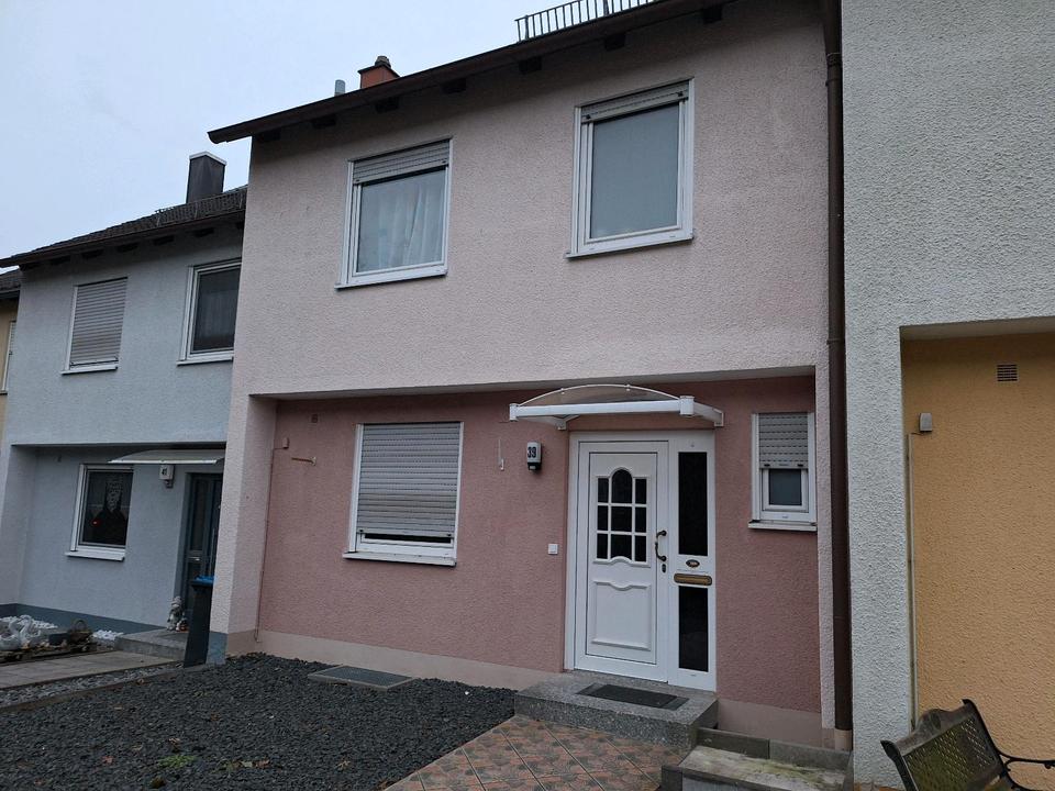 Thumbnail-Reihenmittelhaus zu vermieten