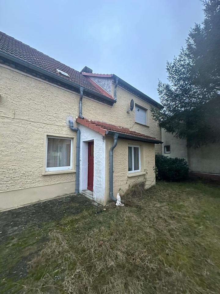 Thumbnail-Großzügiges Einfamilienhaus in ruhiger Lage mit Werkstatt etc.