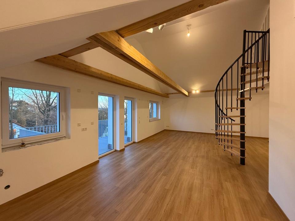 Thumbnail-Moderne 2,5-Zimmer Wohnung mit Balkon in Adelsdorf