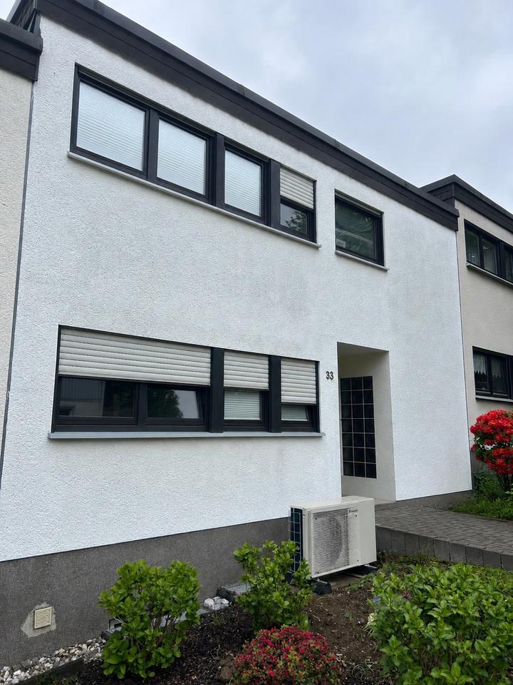 Thumbnail-FamilienfreundlichBarrierearm saniertes RMH mit Treppenlift