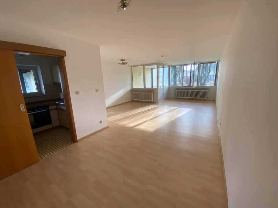 Thumbnail-Appartement mit Loggia im Straubinger Süden