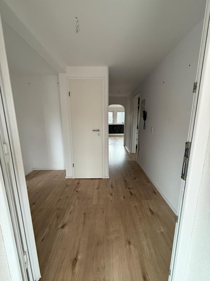 Thumbnail-5-Zimmer-Wohnung in zentraler Lage von Pfalzgrafenweiler