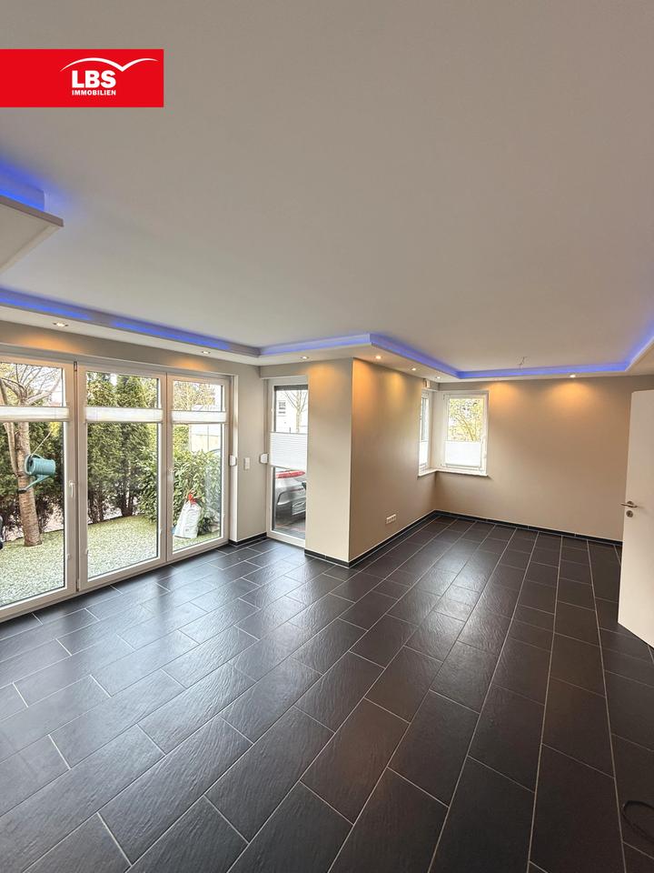 Thumbnail-Stilvoll wohnen im Zweifamilienhaus mit Terrasse und Stellplatz!